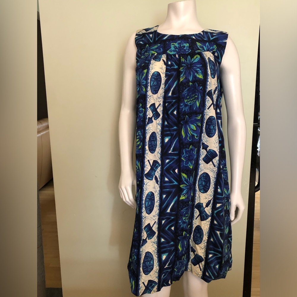 Vintage 1960's Cotton Hawaiian Print Dress/Blues and White/Ui-Maikai Co